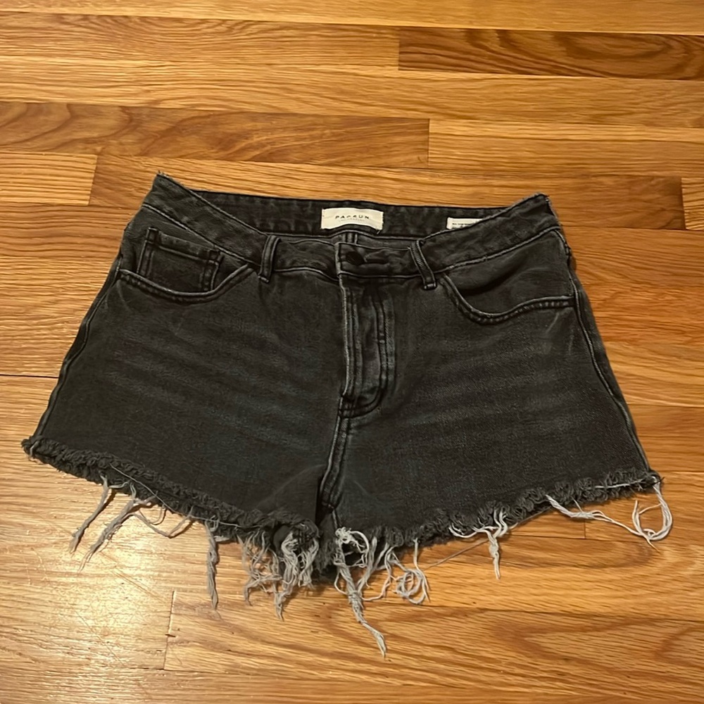 Pacsun mid rise Black Cutoff Shorts size 27